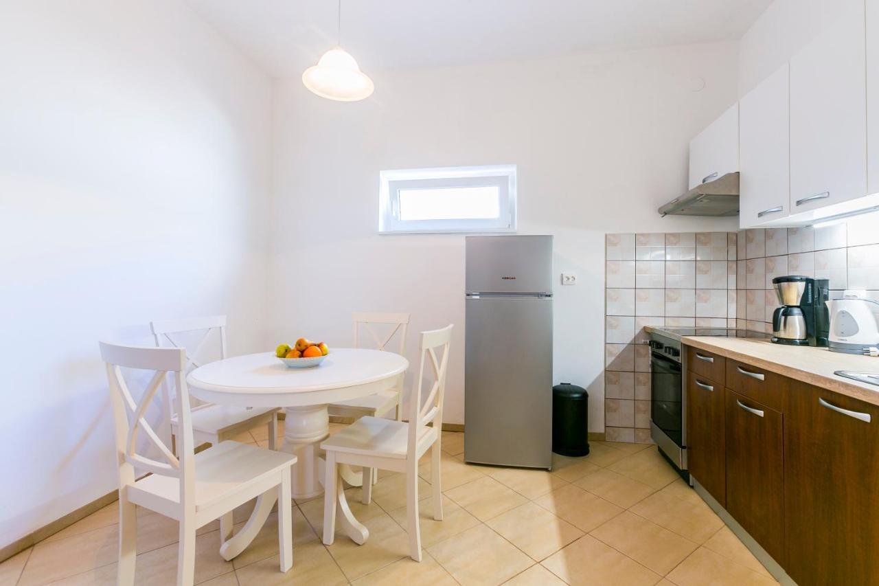 Aleksic Appartement Medulin Buitenkant foto